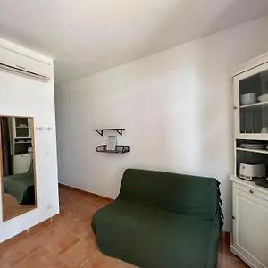 Appartement Le Domaine De La - De Dans Un Cadre Enchanteur, Hyères