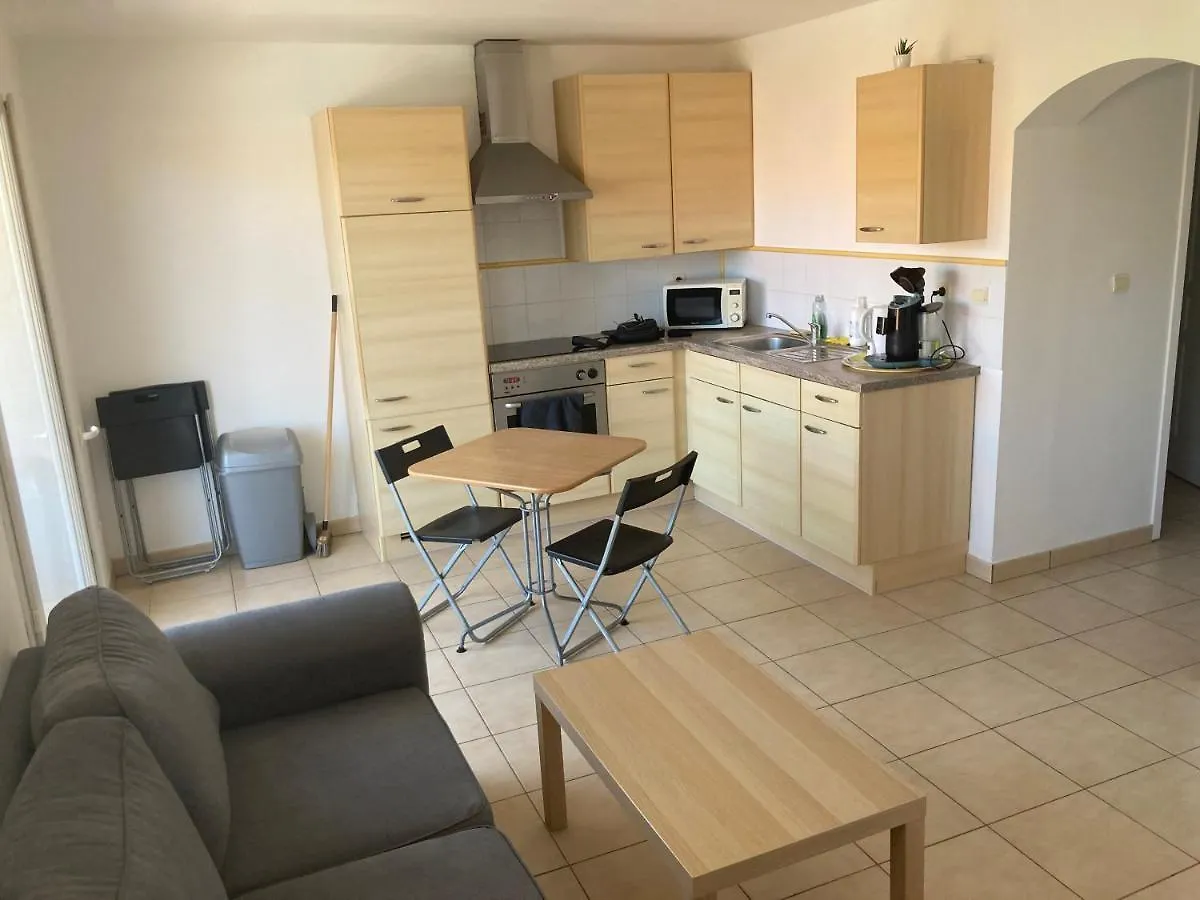 T2 Climatise A 20 Metres De La Plage Appartement Hyères