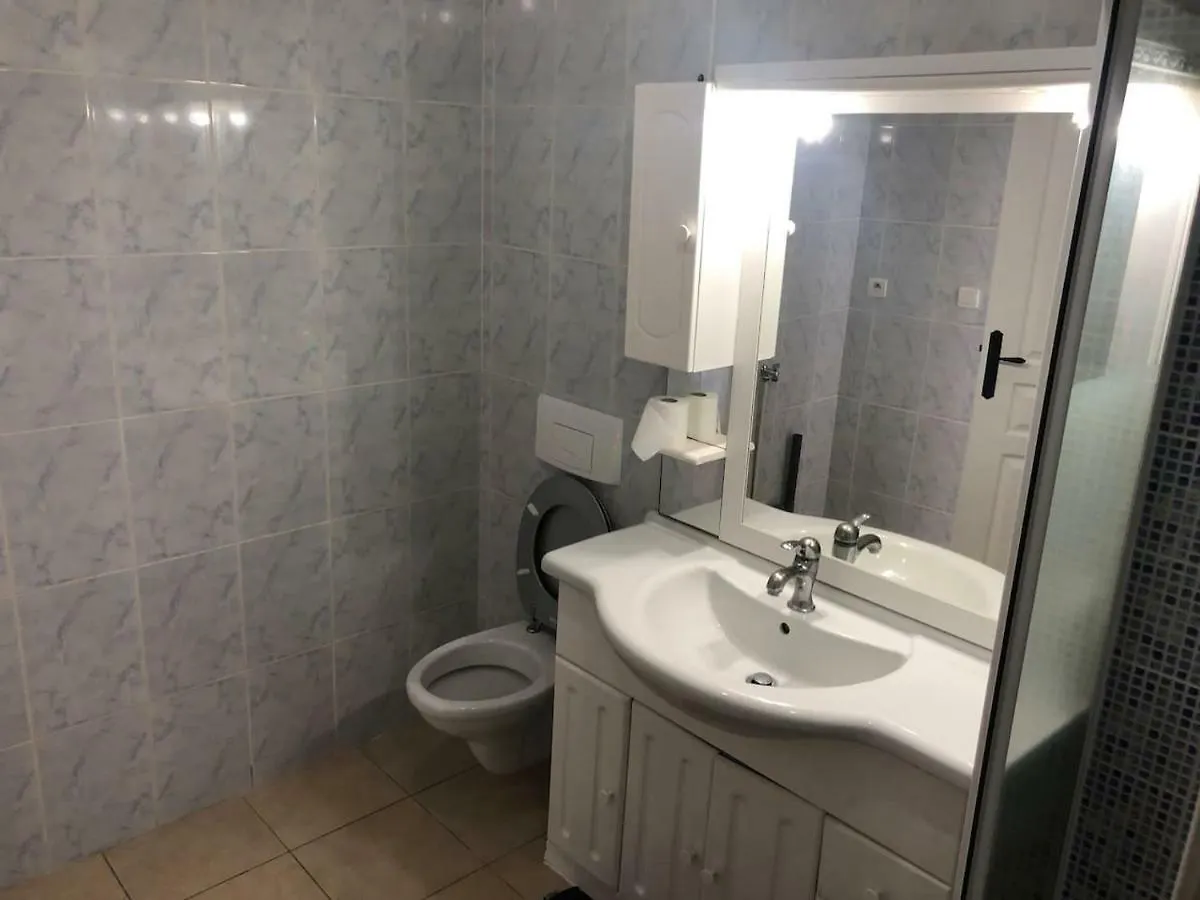 T2 Climatise A 20 Metres De La Plage Appartement Hyères